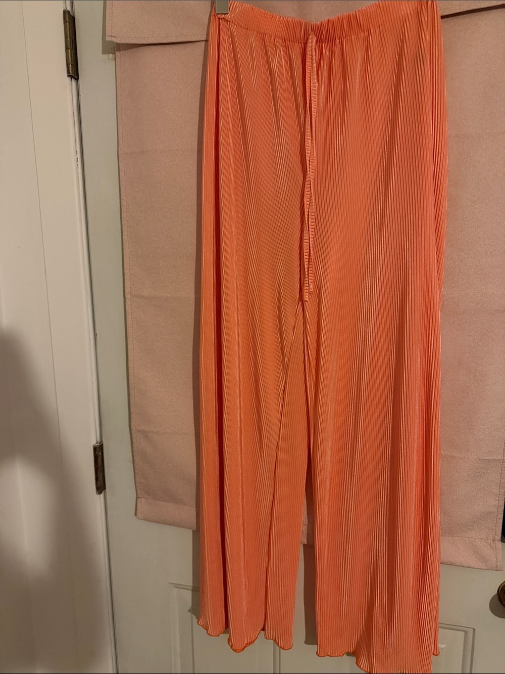 Women’s Wide-Leg Pleated Pants — Coral Orange